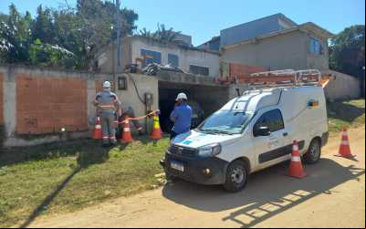 Energia legal da Enel remove cerca de 340 furtos e fraudes em São Pedro da aldeia, RJ.